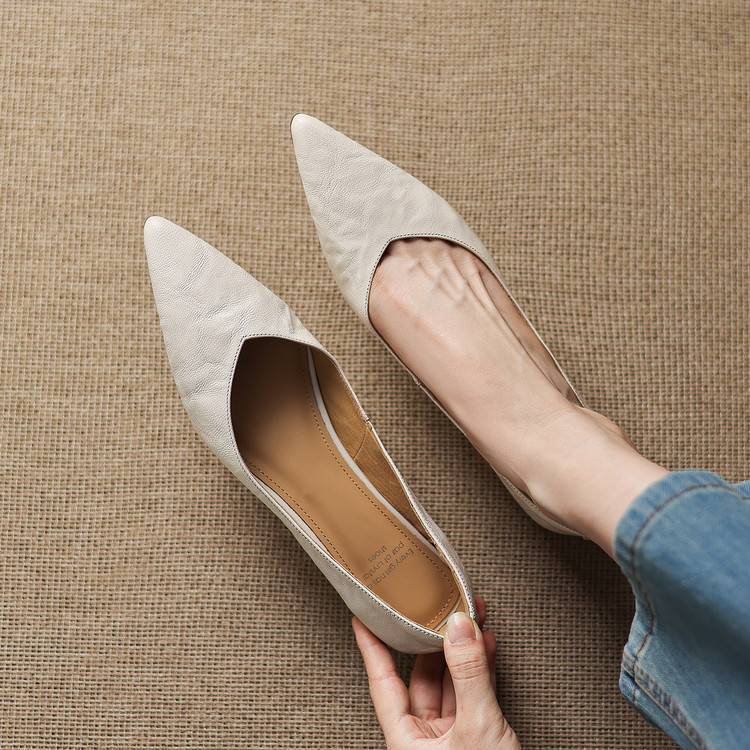 Obsidian | Pumps i äkta läder