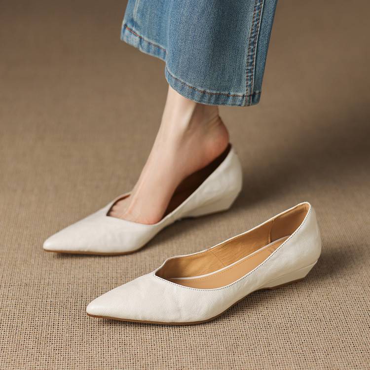 Aelra | Pumps i äkta läder