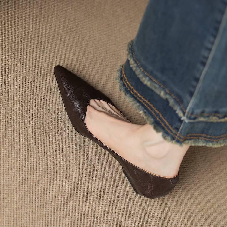 Obsidian | Pumps i äkta läder